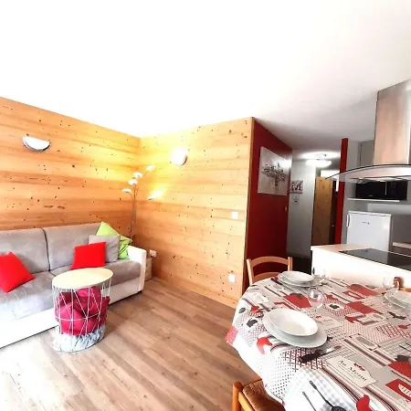 T2 6 Pers, Balco, Cuisine Eq, Casier Skis, 1700m, Saint-lary - Fr-1-457-144 Апартаменты