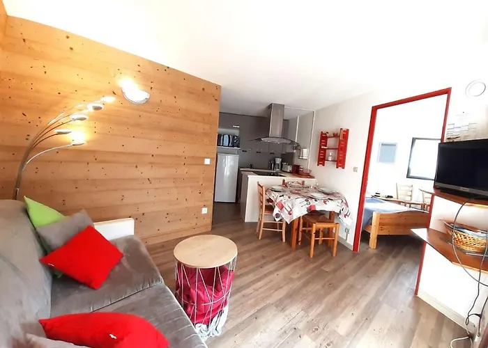 T2 6 Pers, Balco, Cuisine Eq, Casier Skis, 1700m, Saint-lary - Fr-1-457-144 *